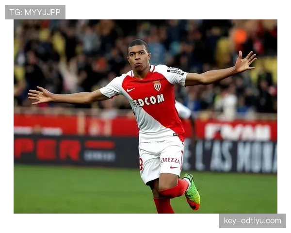 姆巴佩与亨利之争：谁更接近法国足球传奇的核心标准？